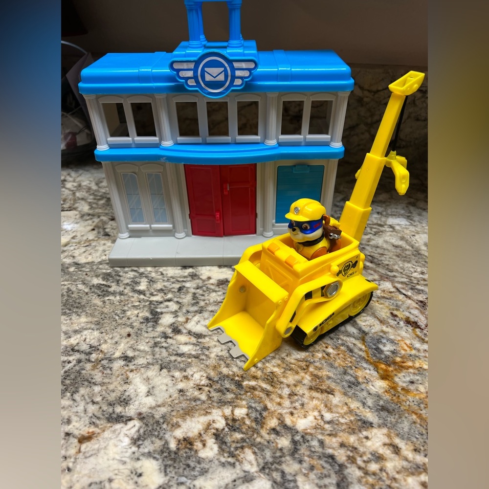 Paw Patrol Rubble’s Post Office Rescue